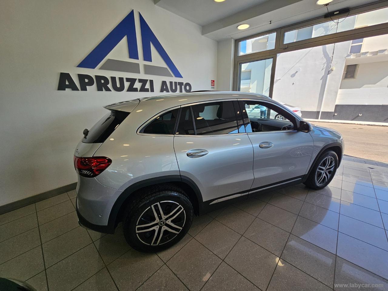 MERCEDES-BENZ GLA 200 d Automatic 4Matic Sport Plus