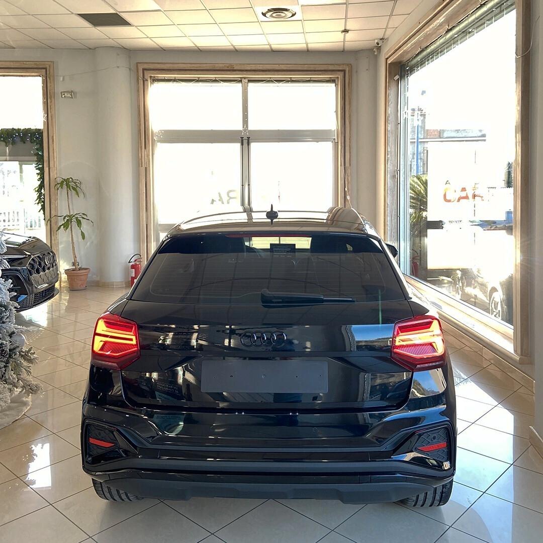 Audi Q2 35 TDI S line edition identity black 2.0 150cv