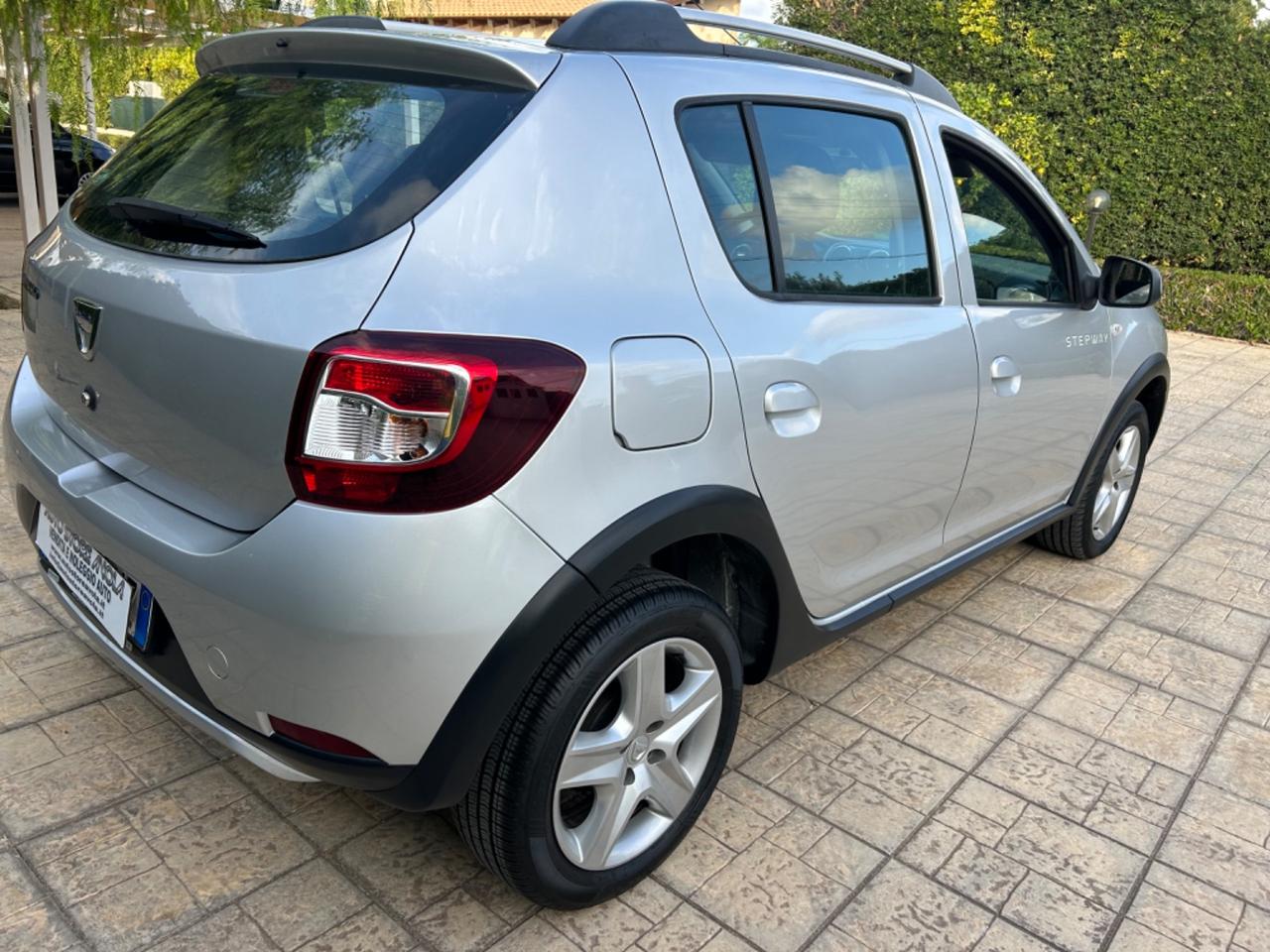 Dacia Sandero Stepway 1.5 dCi 8V 90CV Start&Stop