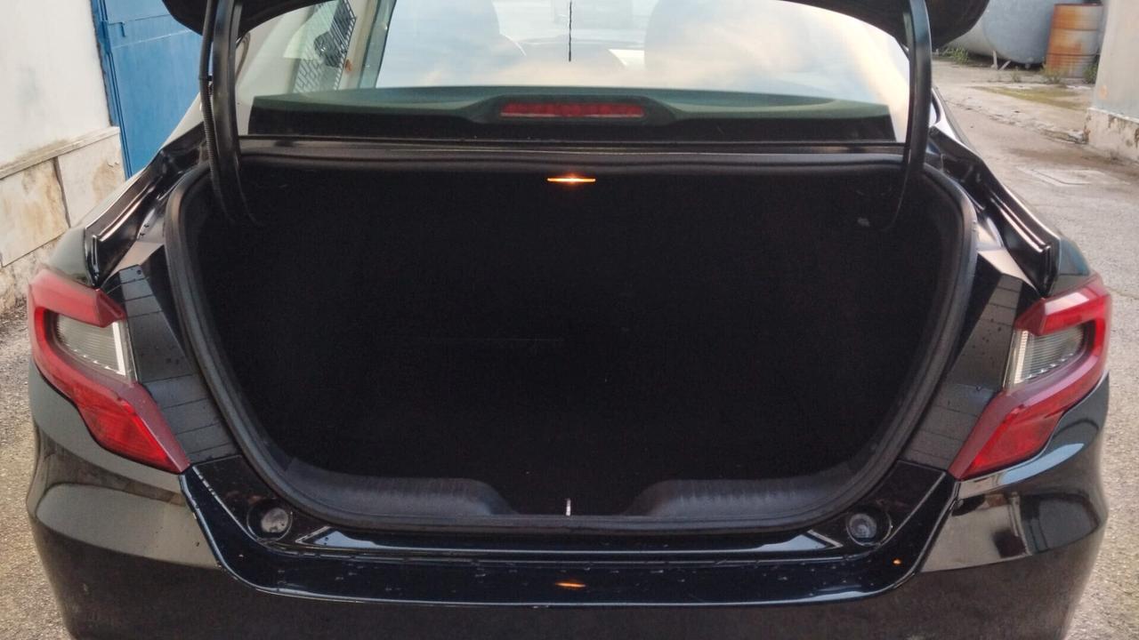 PROMOZIONE ESTIVA Fiat Tipo 1.3 Mjt 4 porte Lounge