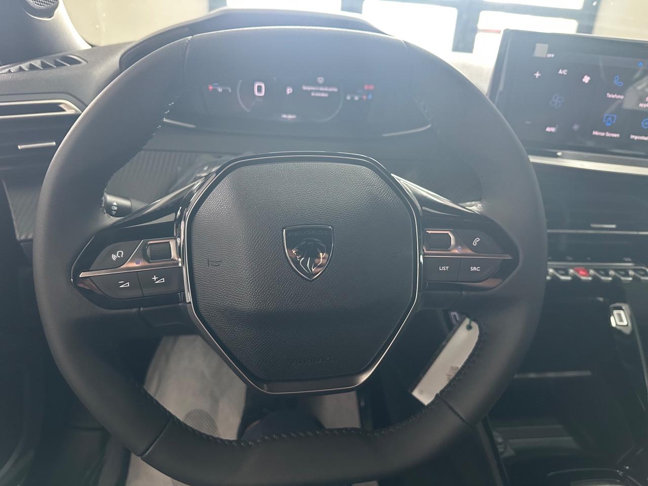 Peugeot 2008 Hybrid 110 e-DCS6 Allure