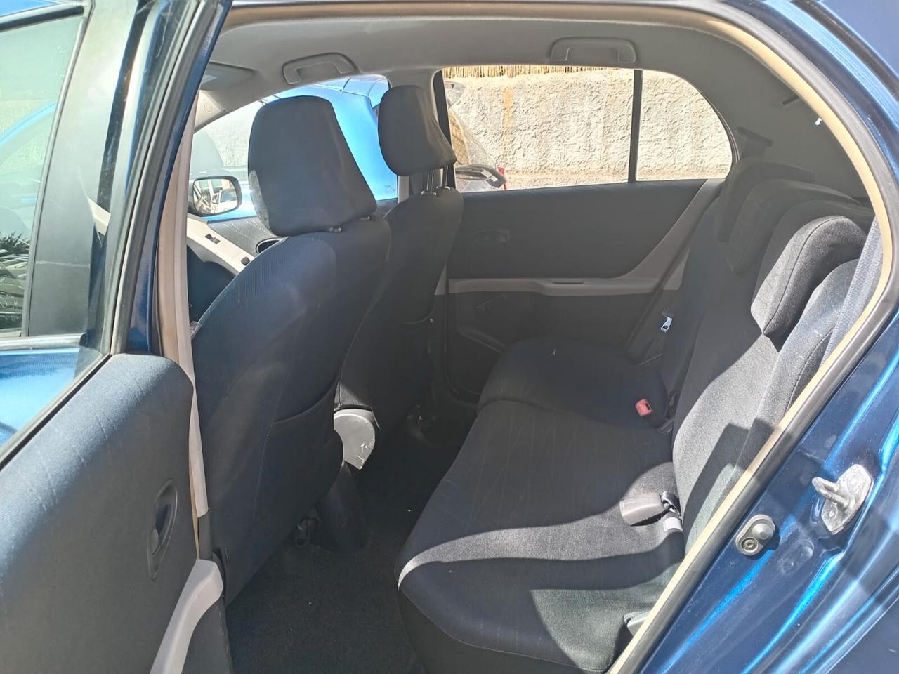 Toyota Yaris 1.3 5 porte