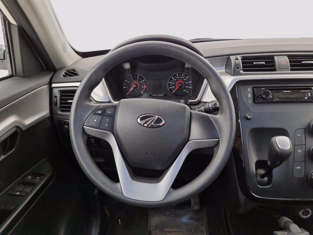 MAHINDRA Kuv100 1.2 k6+ del 2023