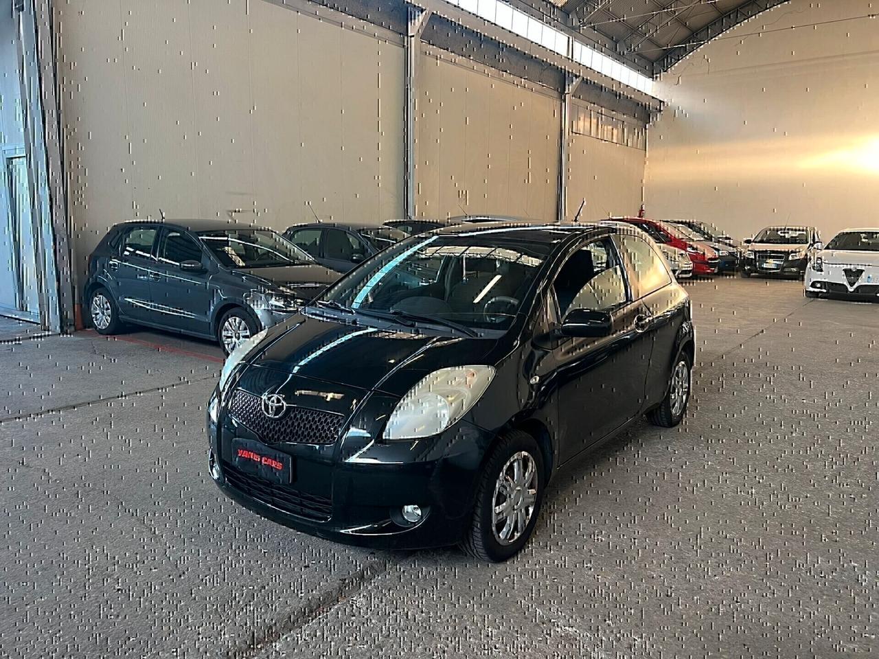 Toyota Yaris 0,998 cm3-2006