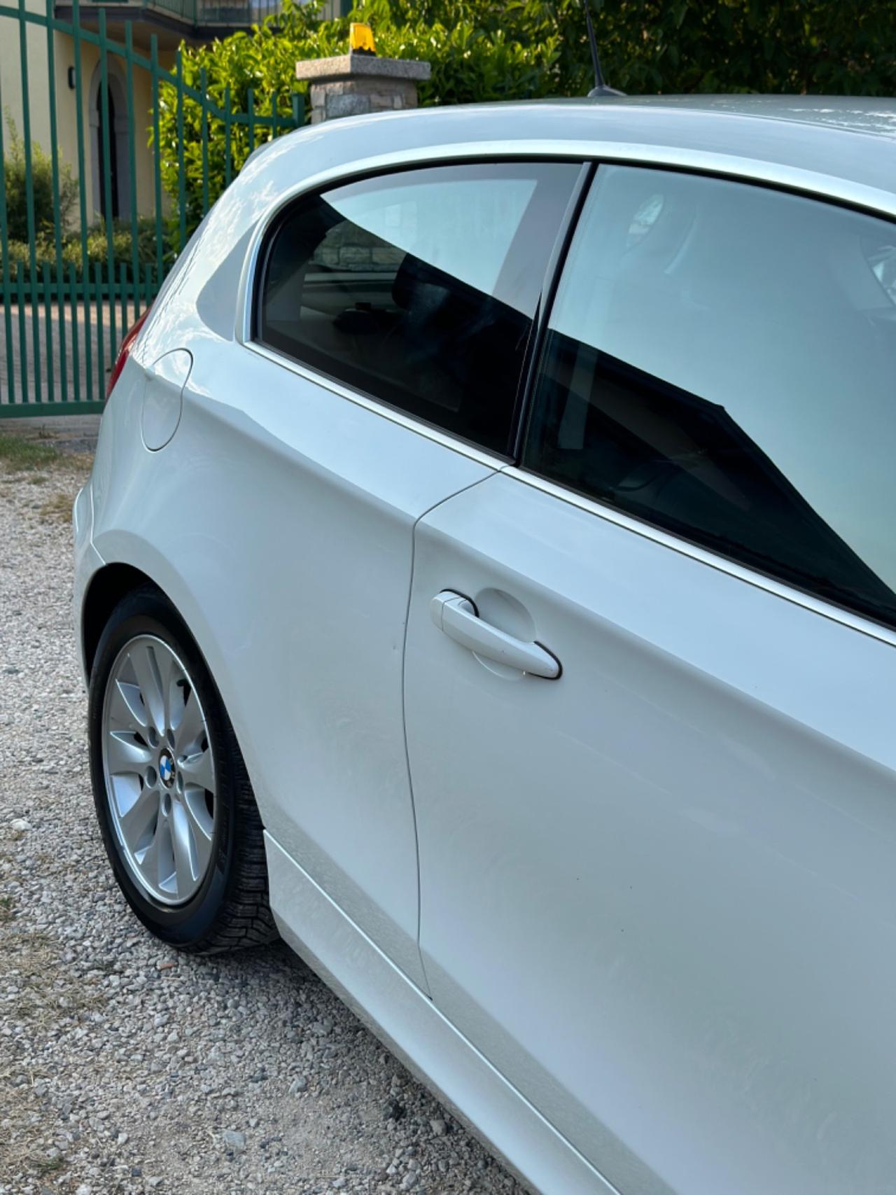 Bmw 116d 2.0 116CV FUTURA KMCERT UNICOPR