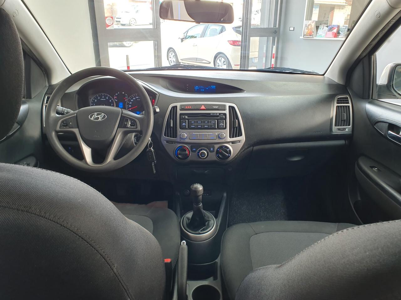 Hyundai i20 1.2 85cv Econext Classic 2014