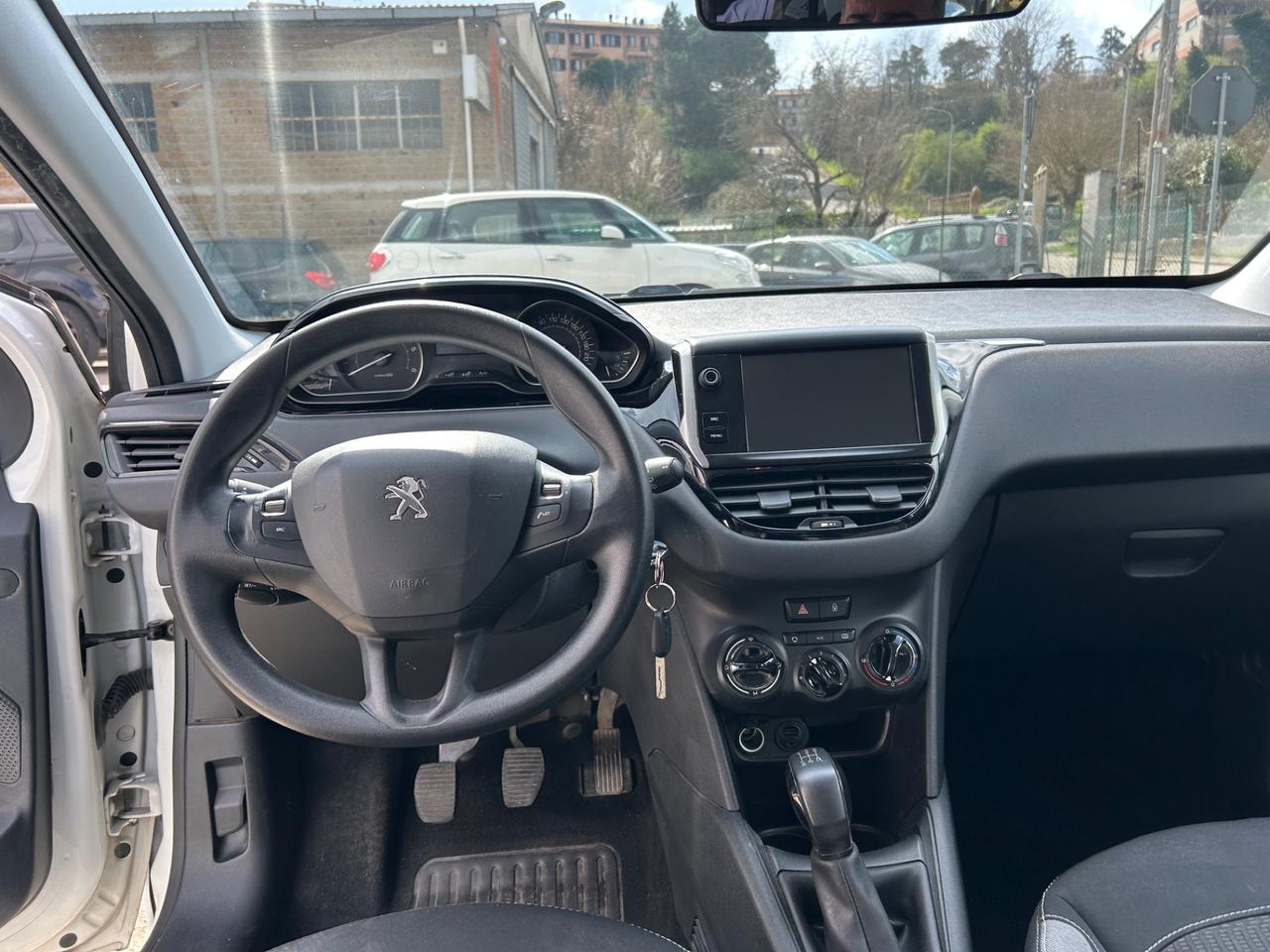 Peugeot 208 BlueHDi 75 5 porte Allure