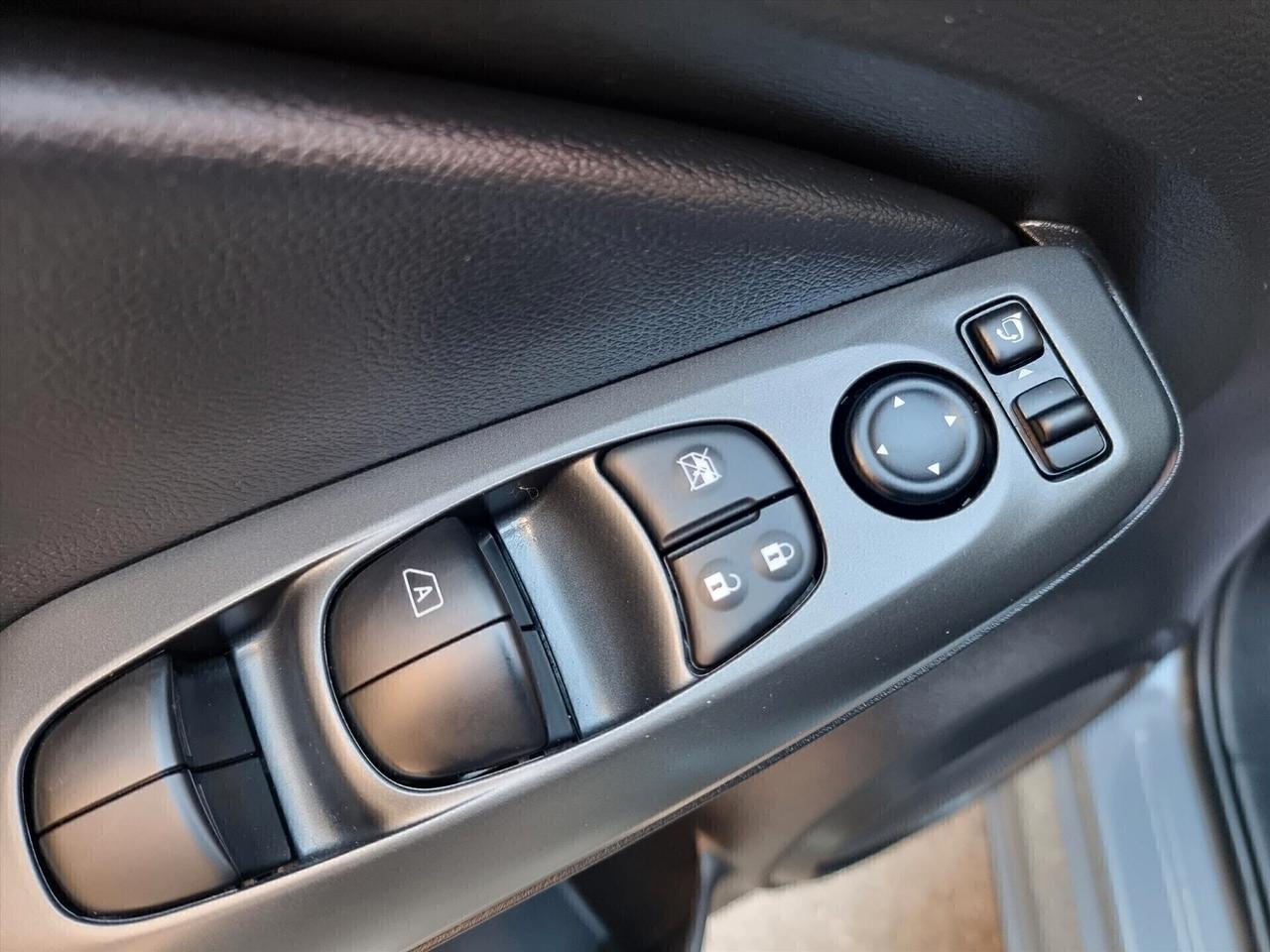 Nissan Juke 1.0 DIG-T 114 CV N-Connecta NESSN VINCOLO FINANZIAMENTO IVA INCLUSA