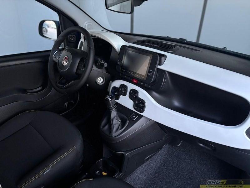 FIAT Panda 1.0 FireFly S&S Hybrid Pandina