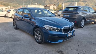 Bmw 118 118d 5p. Advantage