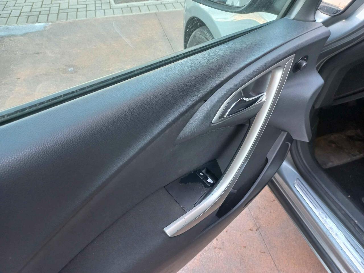 Opel Astra 1.7 CDTI 110CV 5 porte Cosmo