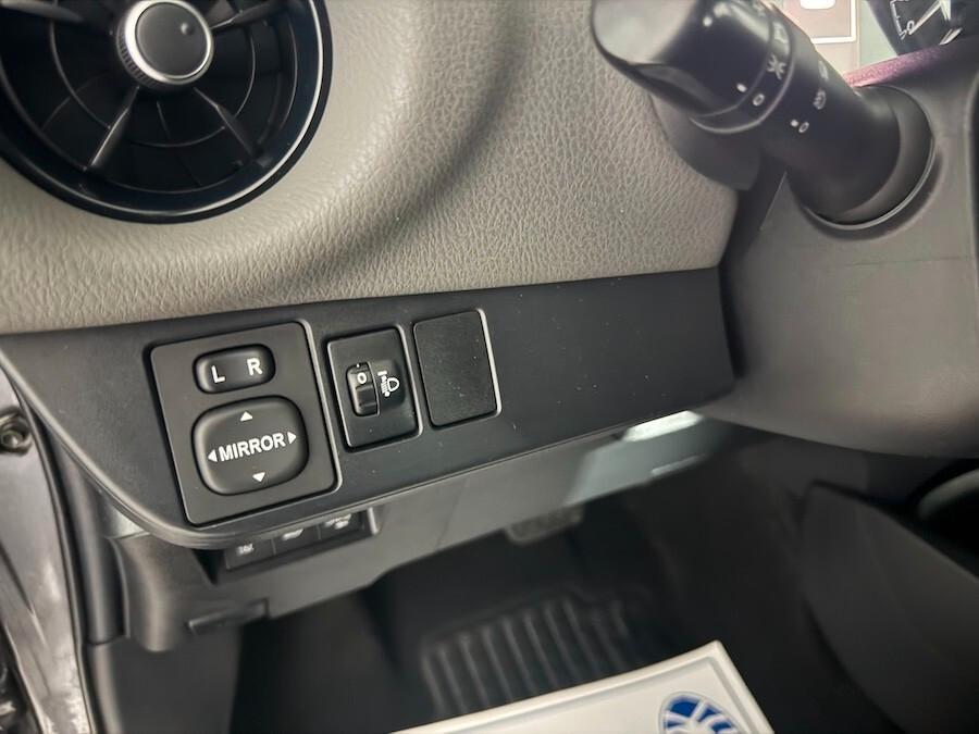 Toyota Yaris 1.5 Hybrid 5 porte Active Auto