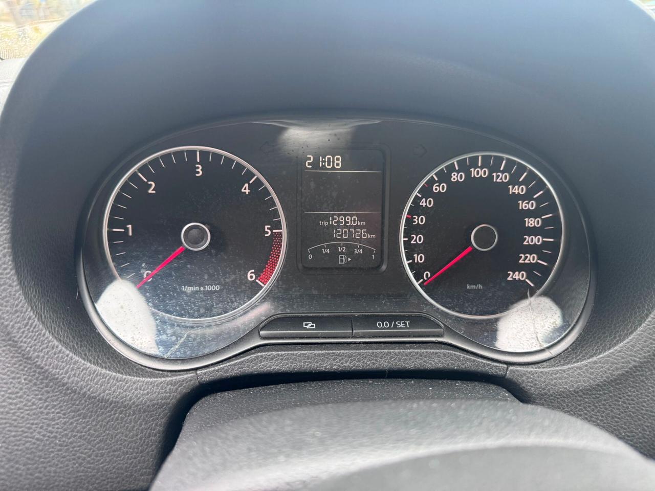 Volkswagen Polo 1.6 TDI 90CV DPF DSG 5 porte Highline