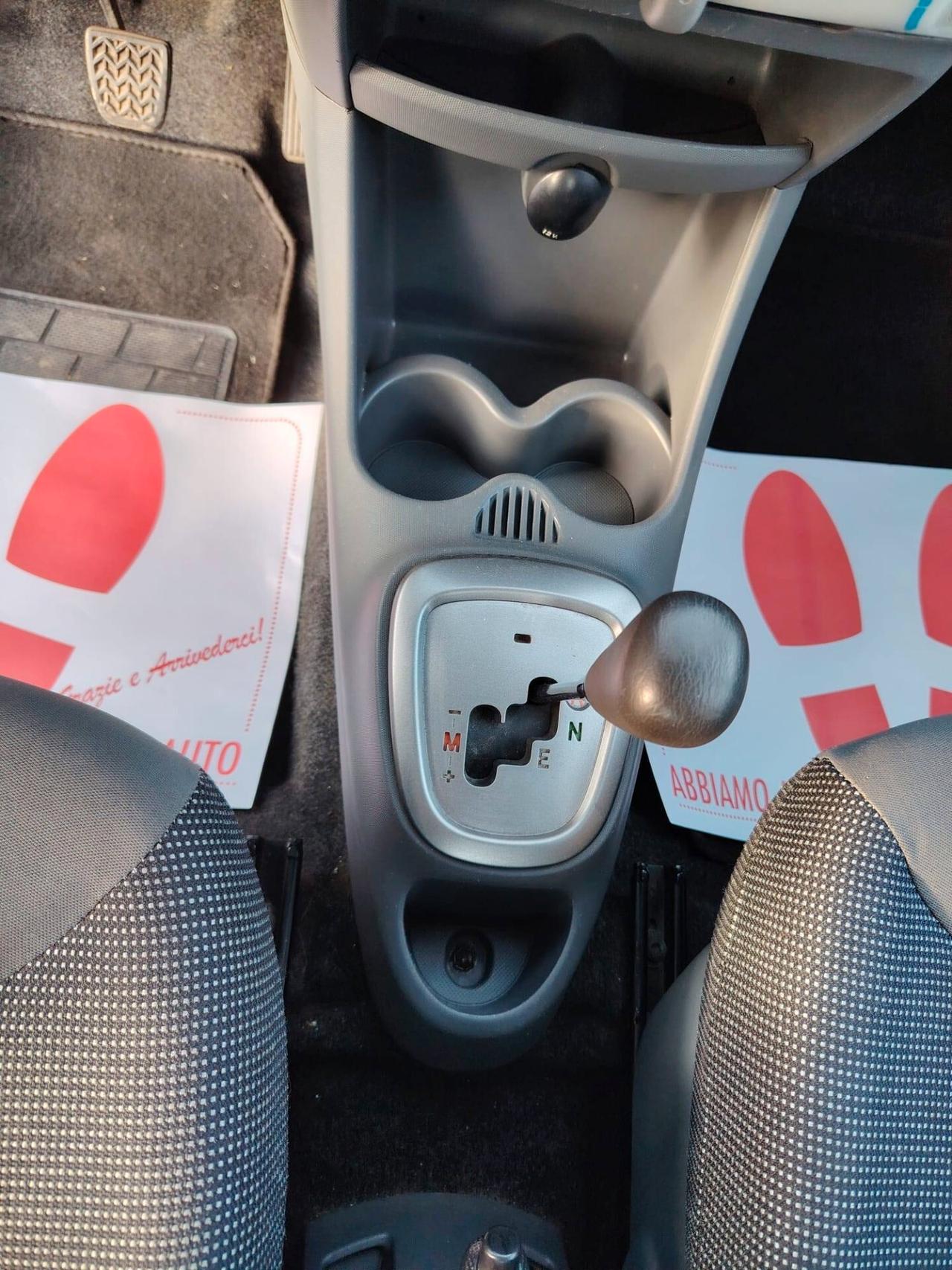 Peugeot 107 1.0 68CV 3p. Plaisir 2Tronic