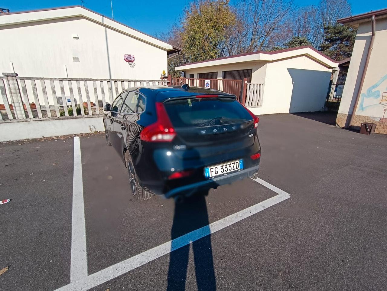 Volvo V40 D3 R-design