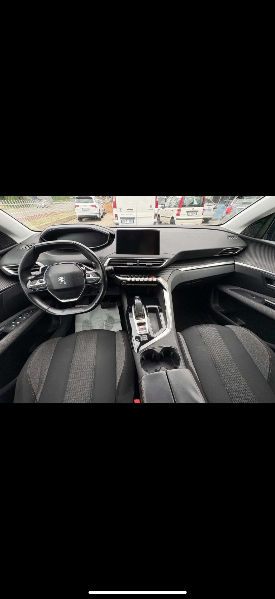 Peugeot 3008 BlueHDi 120 S&S EAT6 Business