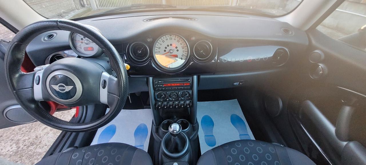 Mini 1.4 tdi One D Seven