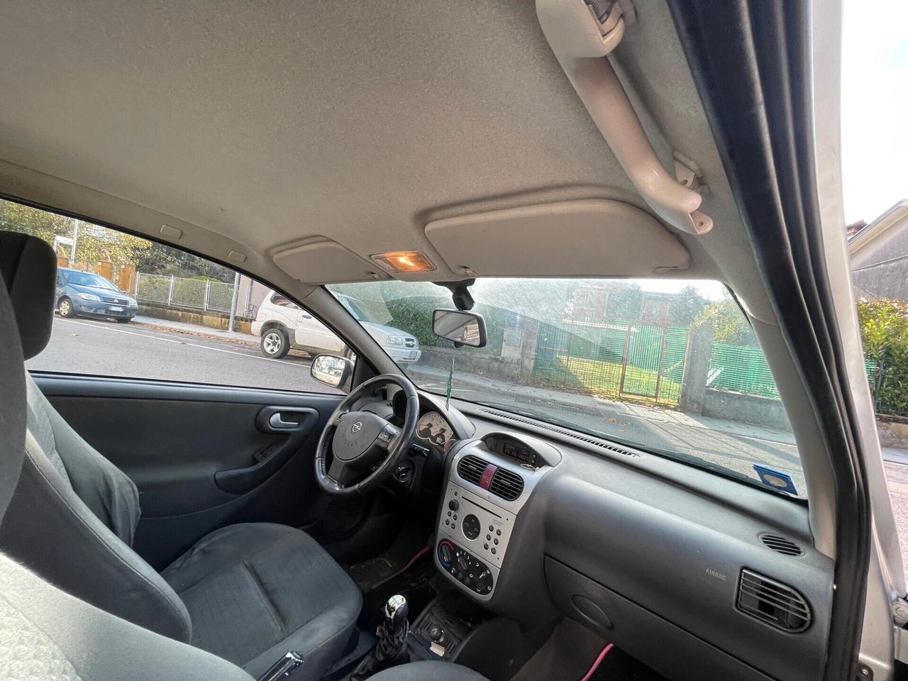 Opel Corsa 1.2 benzina Cosmo