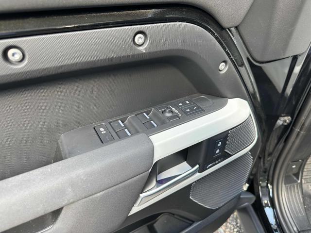 LAND ROVER Defender 110 3.0D I6 250 CV AWD Auto SE "TETTO+CAMERA 360"