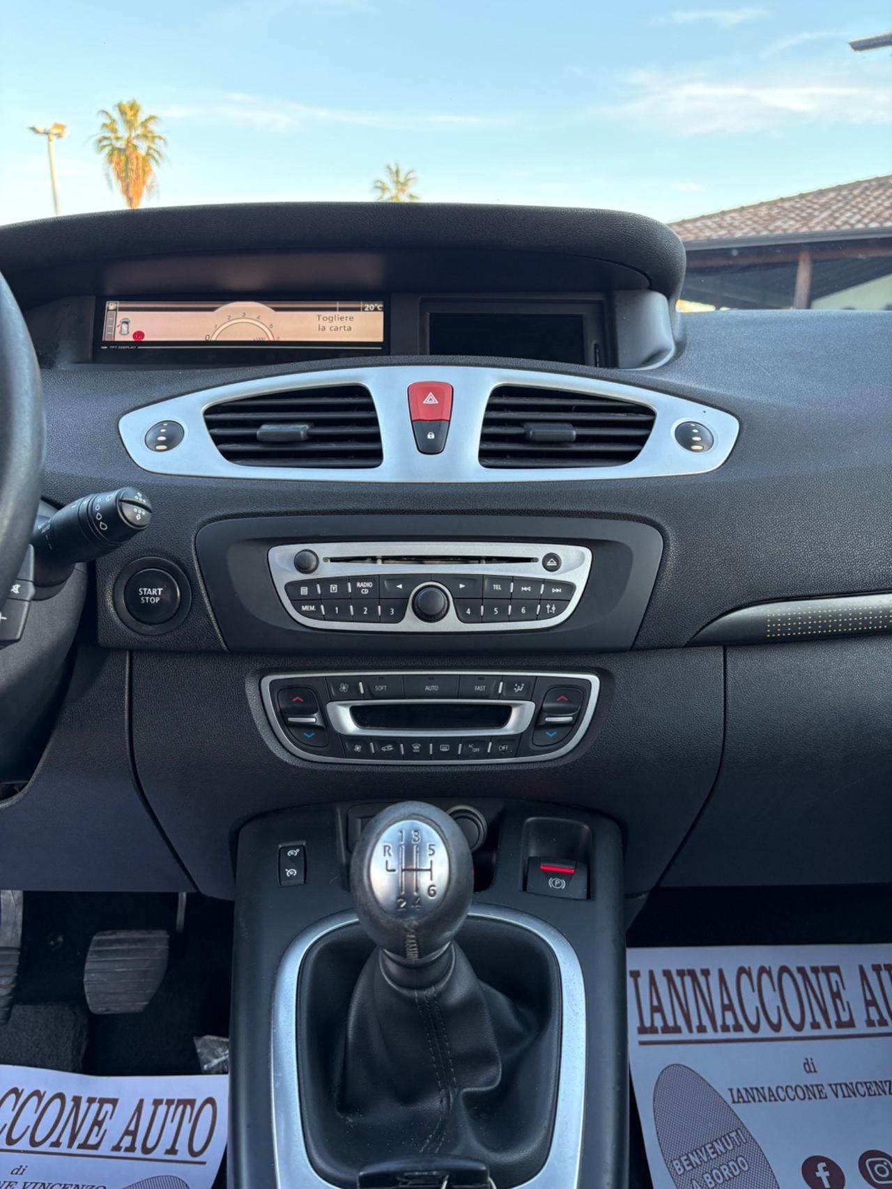 Renault Scenic xmod 1.5 dci 2011