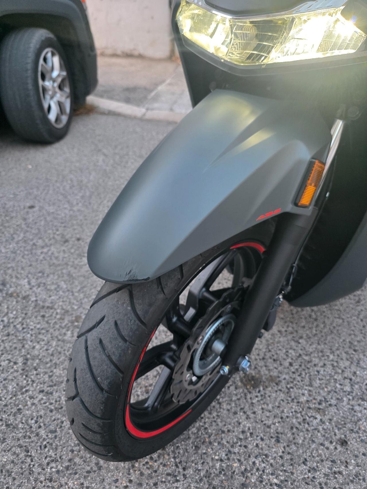 Honda SH 350 Sport