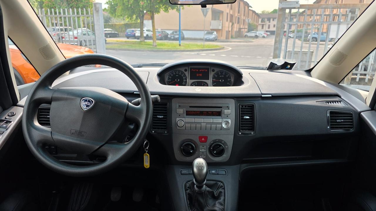 Lancia MUSA 1.4 8V Ecochic (GPL) Gold