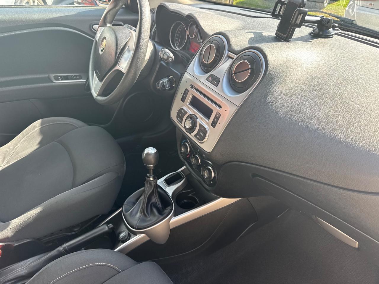 Alfa Romeo MiTo 1.4 benzina 77 cv neopatentati