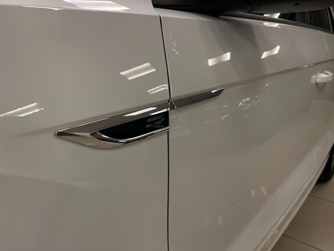 Volkswagen T-Roc 2.0 TDI SCR 150cv DSG R-Line