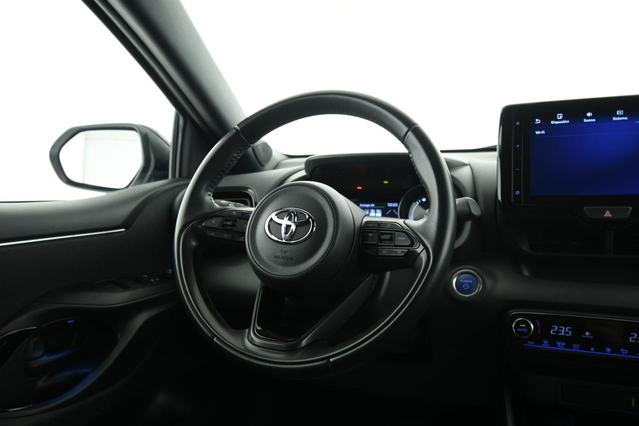 TOYOTA Yaris 1.5h Style CAMERA+ACC+APP CONNECT+NEOPATENTATI