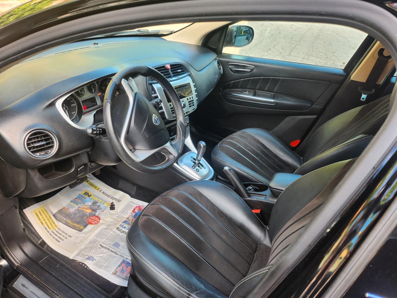 Lancia Delta 1.6 MJT cambio autom. 138.000km 2010