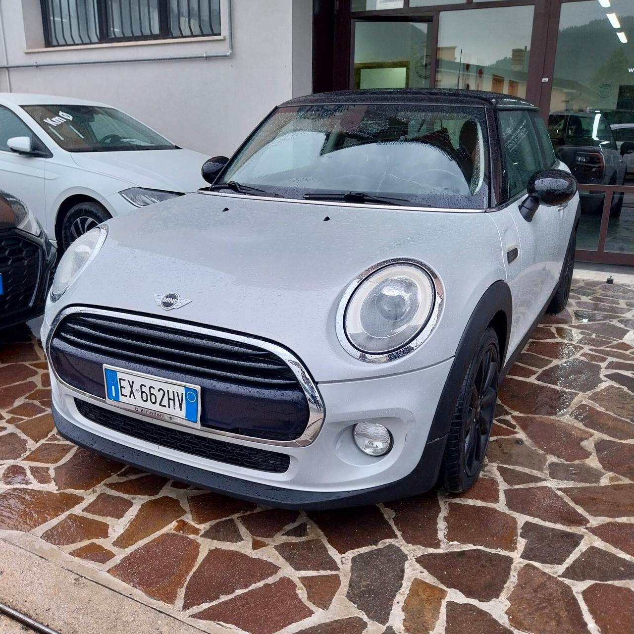 Mini Cooper D Coupe Mini 1.5 Cooper D 3 porte