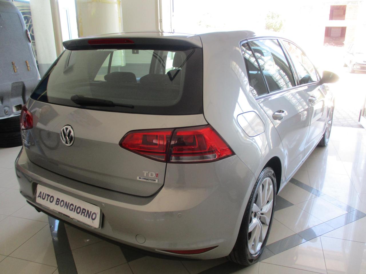 Volkswagen Golf 5 Porte Golf 5p 1.6 tdi Highline 110cv