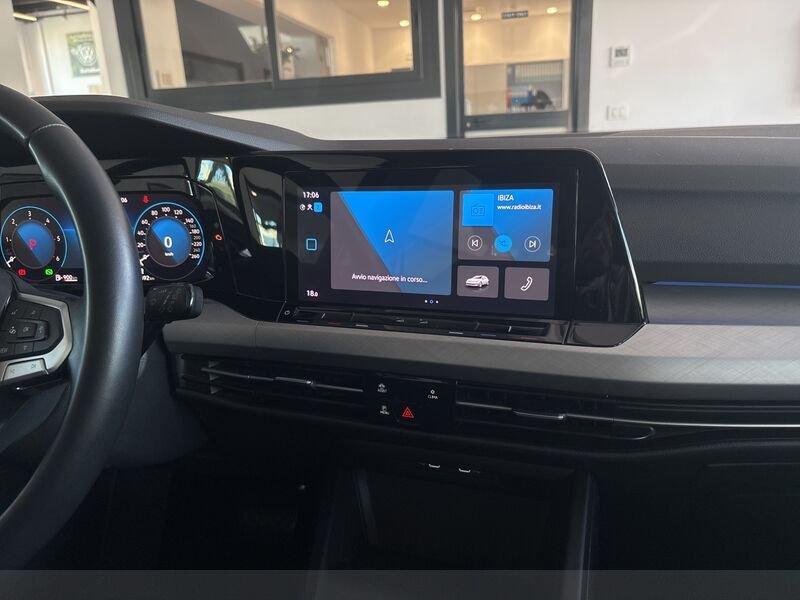 Volkswagen Golf VIII 2020 2.0 tdi Life 115cv dsg