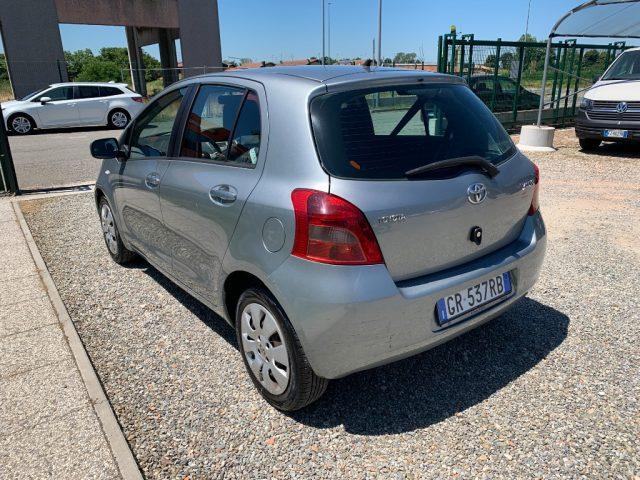TOYOTA Yaris 1.3 5 porte Sol
