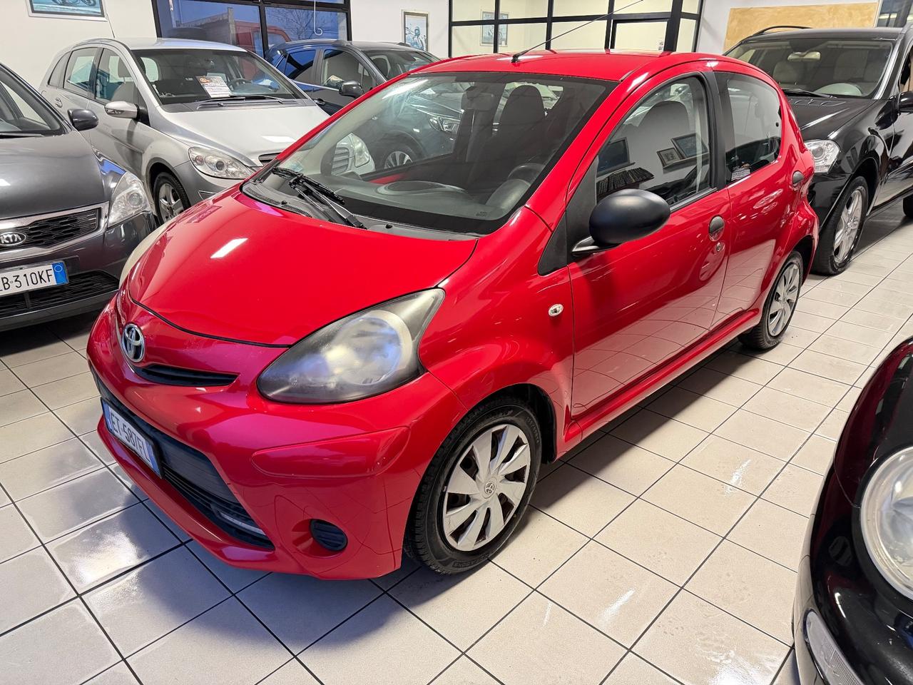 Toyota Aygo 1.0 12V VVT-i 5 porte Active Connect