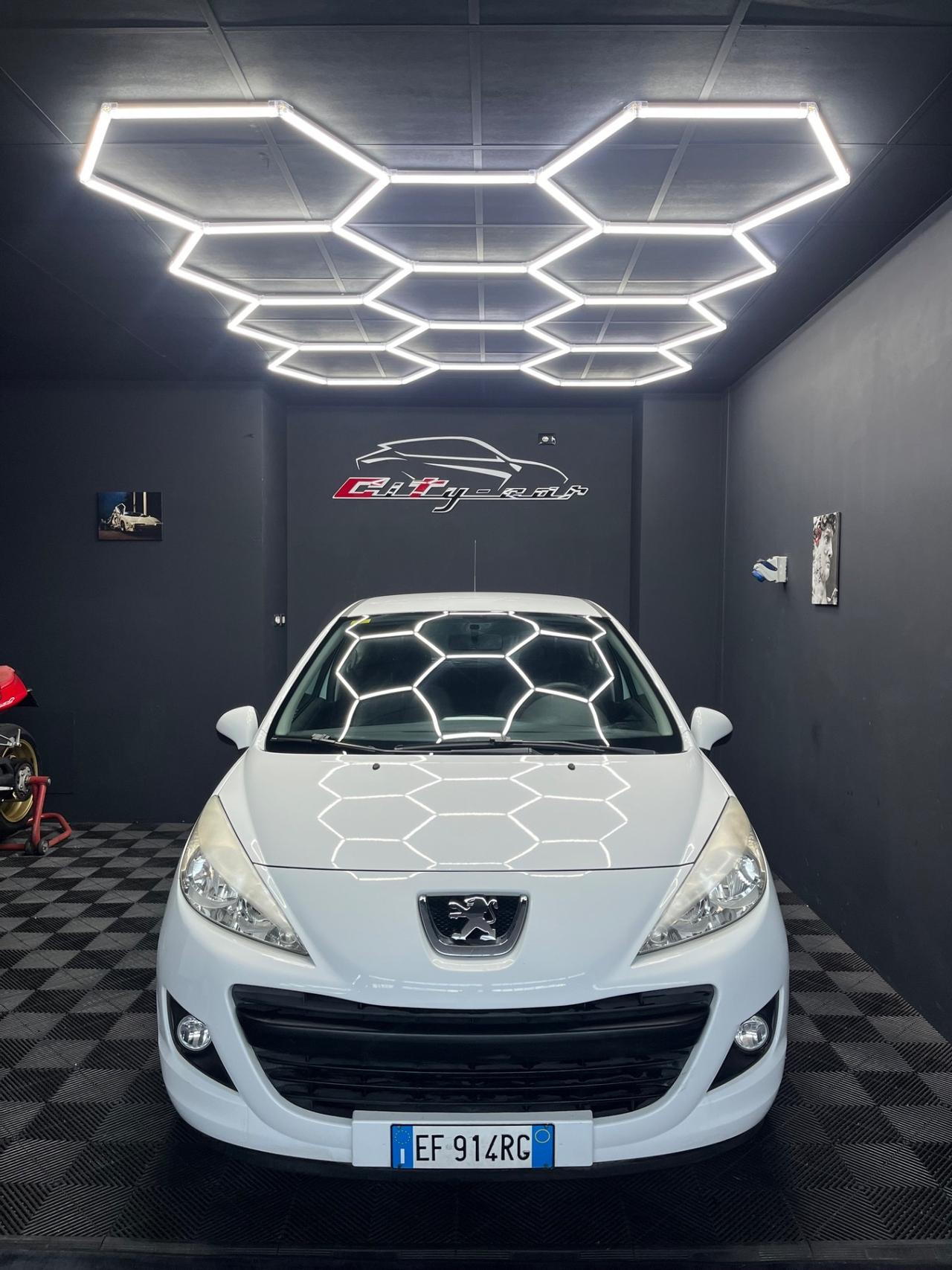 Peugeot 207 1.4 HDi 70CV - 103000 KM BUONO STATO