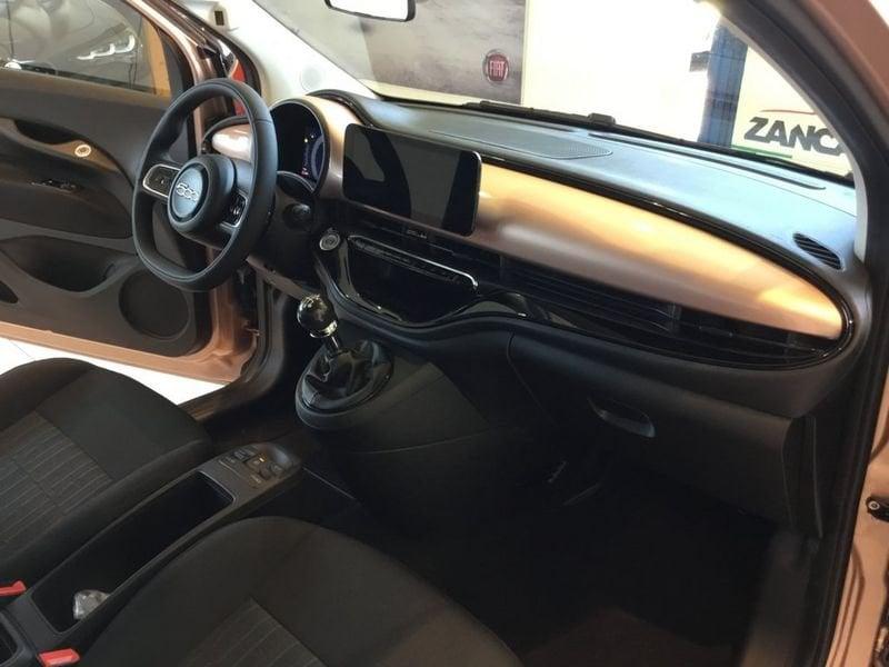 FIAT 500 Hybrid Hybrid Icon MY26 PACK STYLE