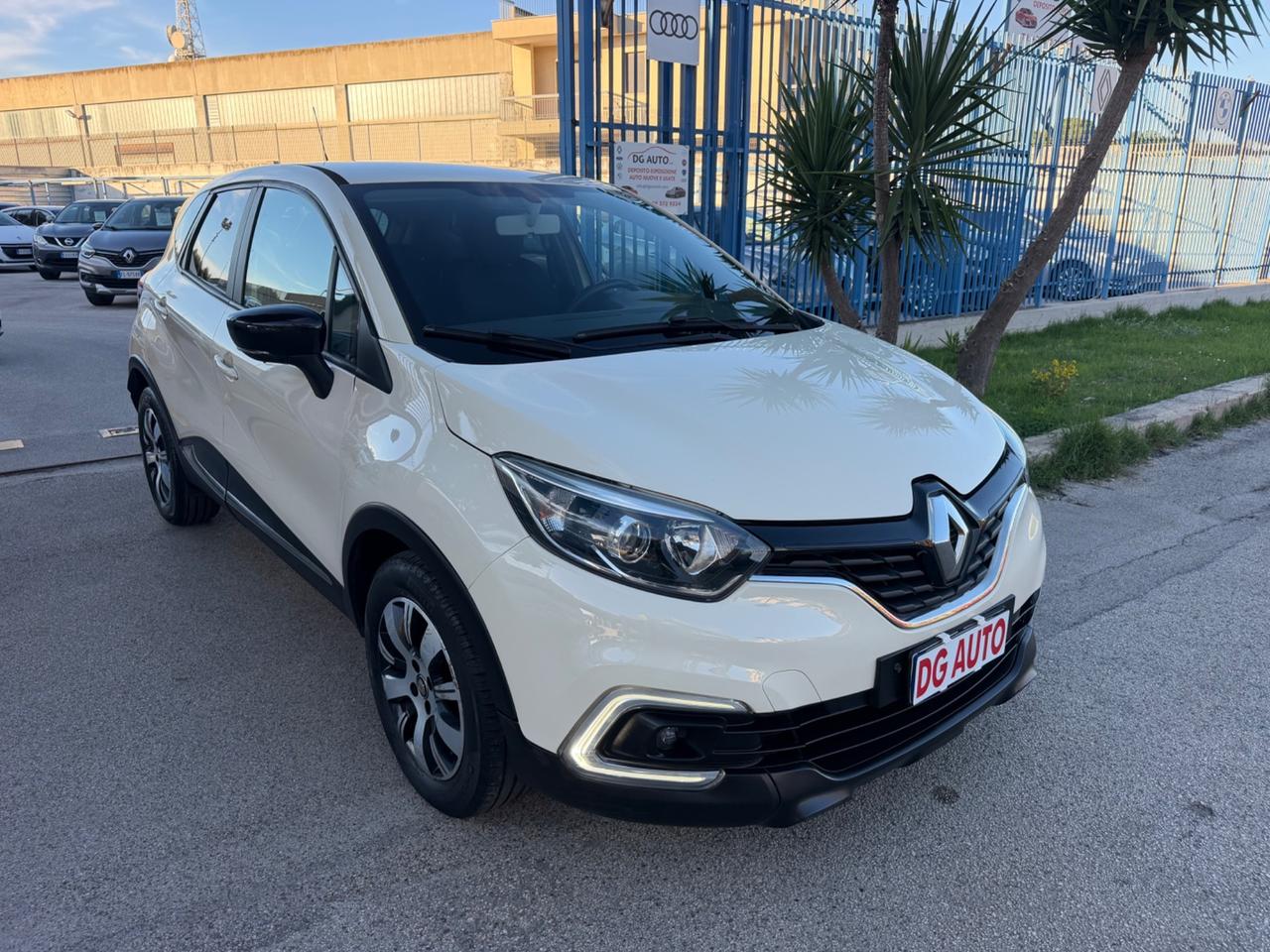 Renault Captur dCi 8V 90 CV EDC Sport Edition