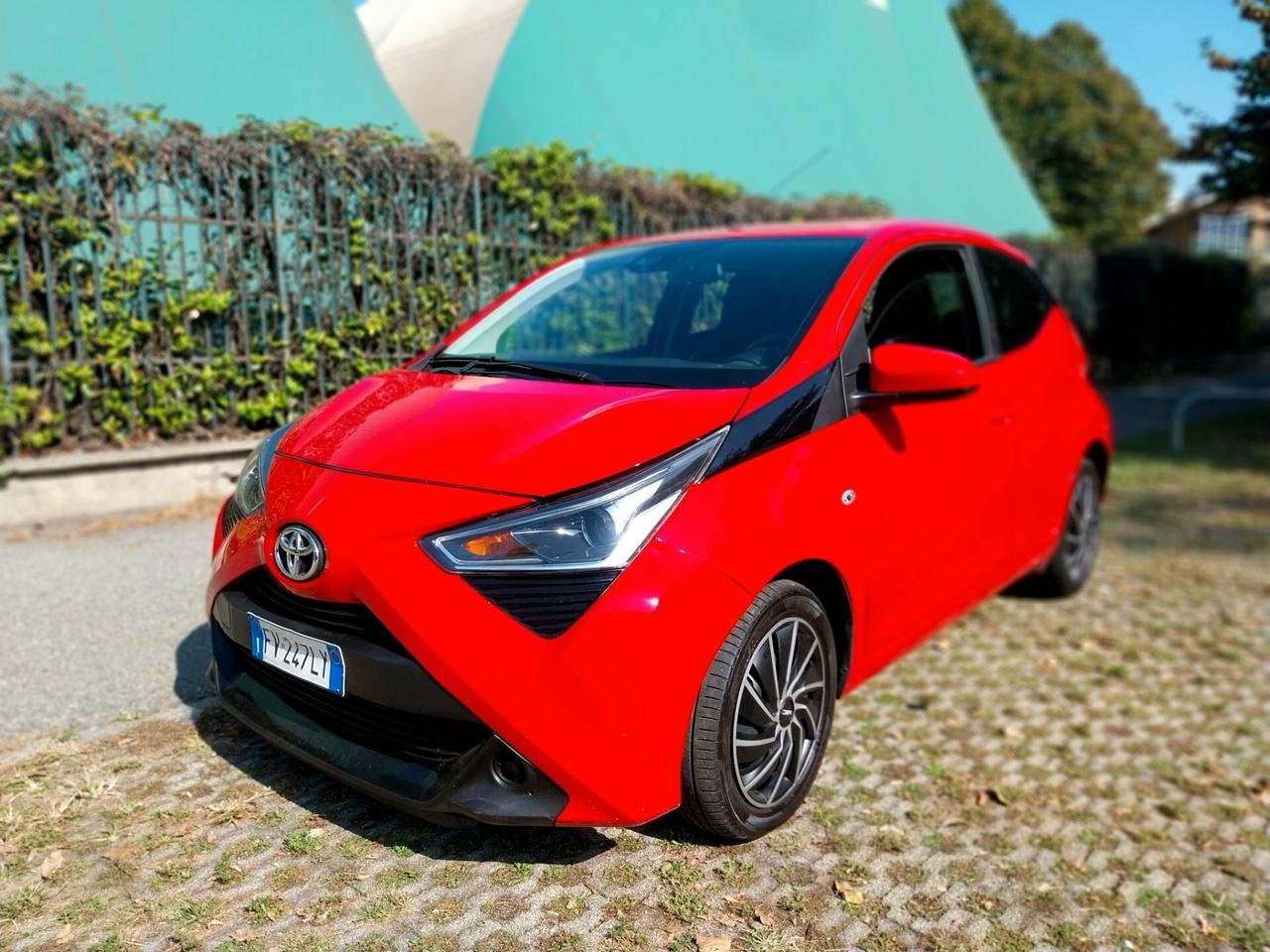 Toyota Aygo 1.0 5 porte x-play