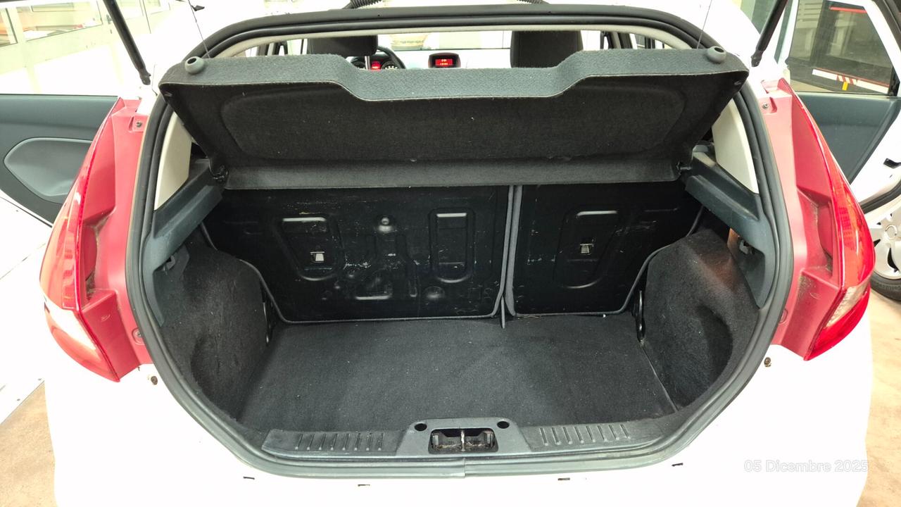 Ford Fiesta Fiesta+ 1.4 5 porte Bz.- GPL