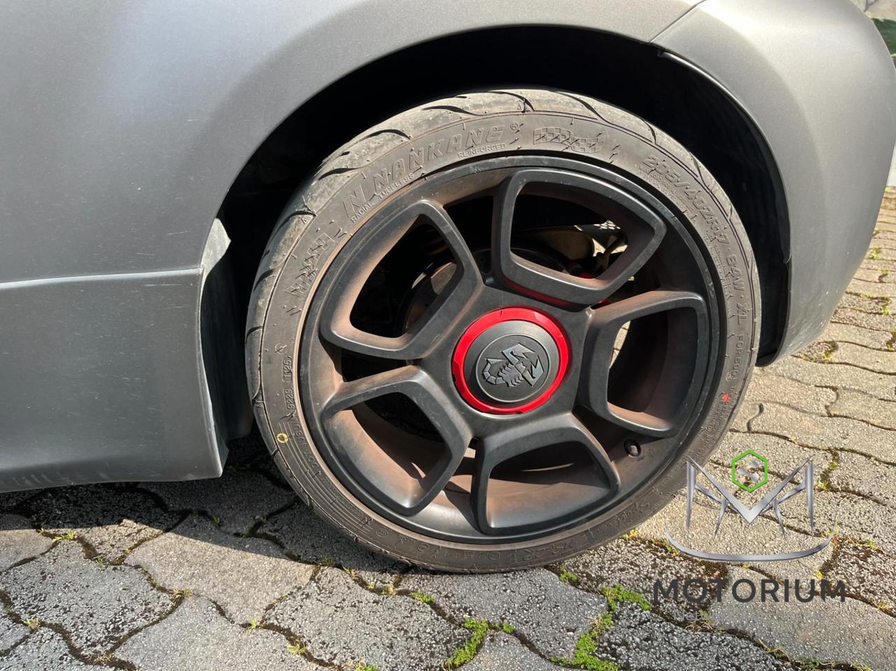 Abarth F595 1.4 t-jet 165cv