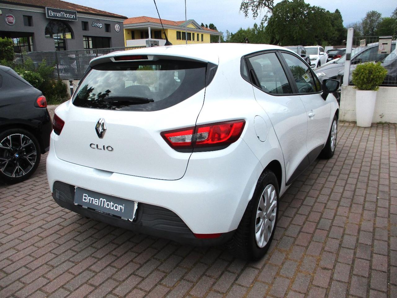 Renault Clio 5 Porte Clio 5p 1.2 Live 75cv - Ok Neopat./Navi/Bluetooth