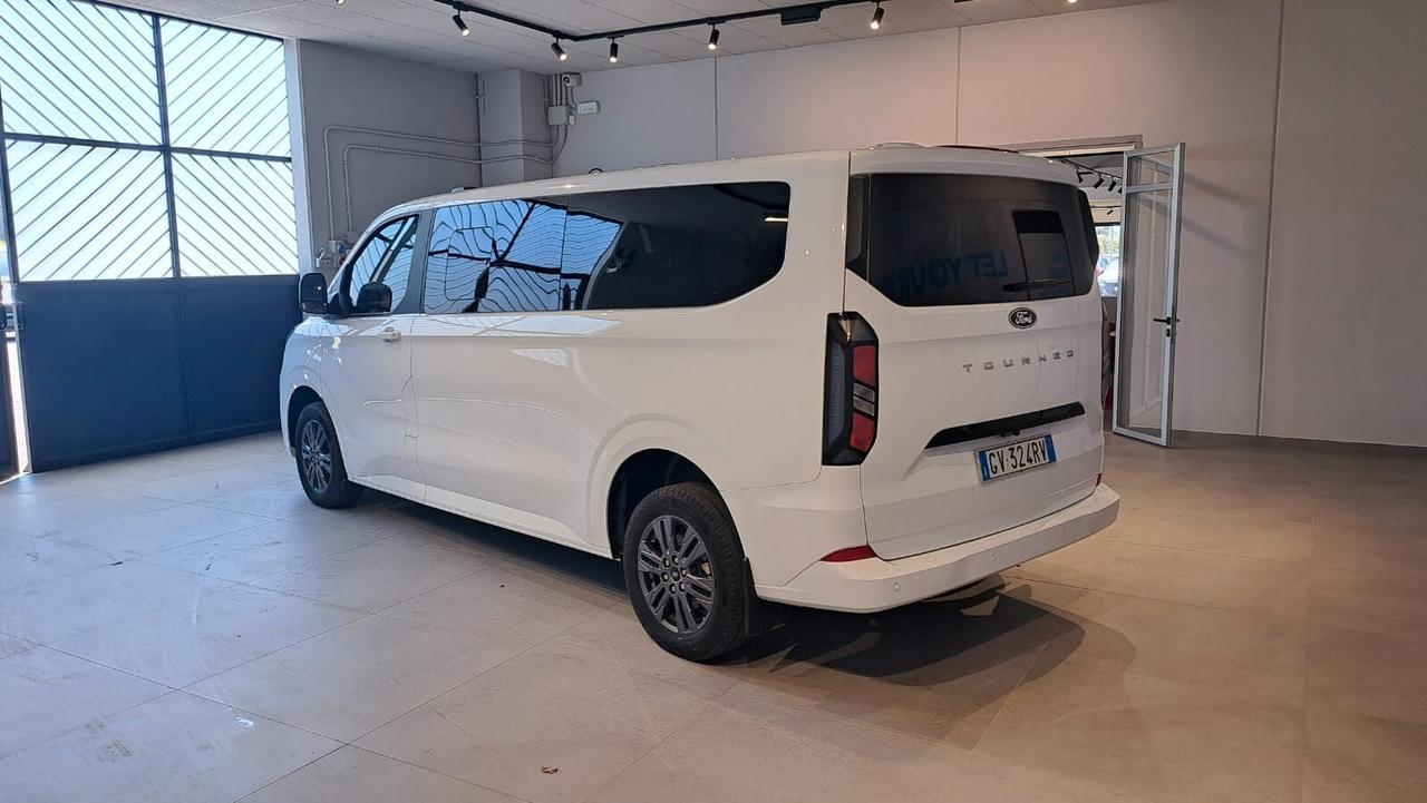 Ford Tourneo Custom 320 L2H1 2.0 EcoBlue 136Cv