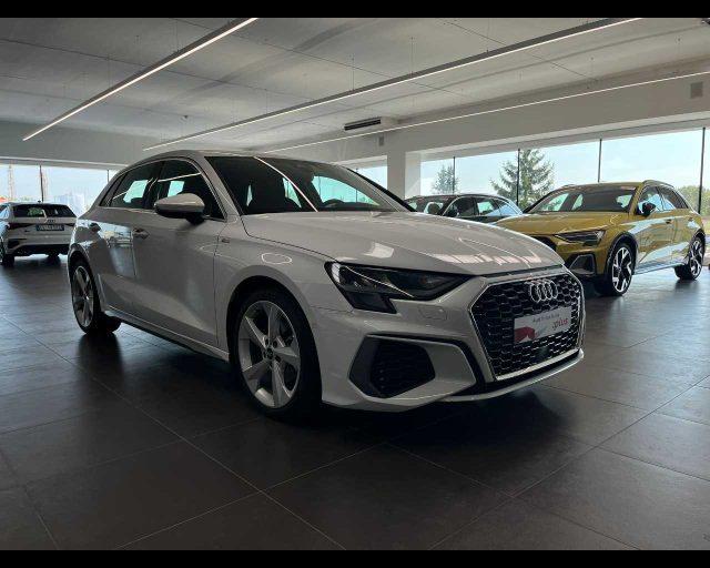AUDI A3 SPB 30 TDI S tronic S line edition