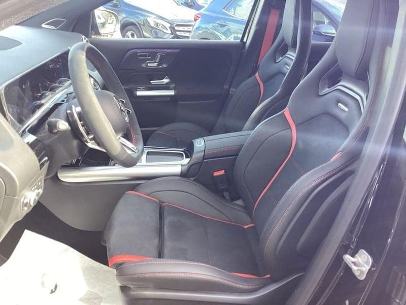 Mercedes-Benz GLA 45 S AMG 4Matic Racing Collection