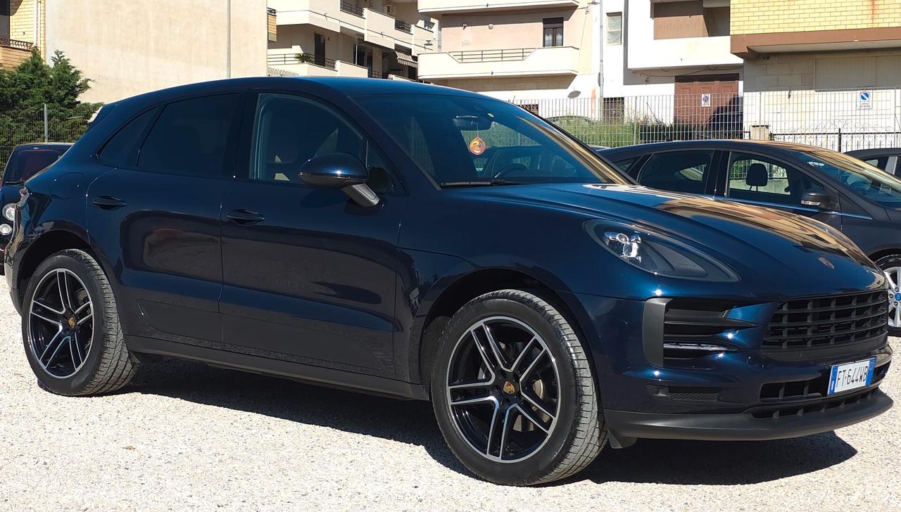 Porsche Macan 2.0 bz 245cv UFFICIALE ITALIANA