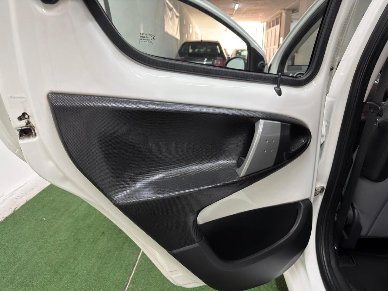 Toyota Aygo 1.0 12V VVT-i 5 porte Cool Soda Connect
