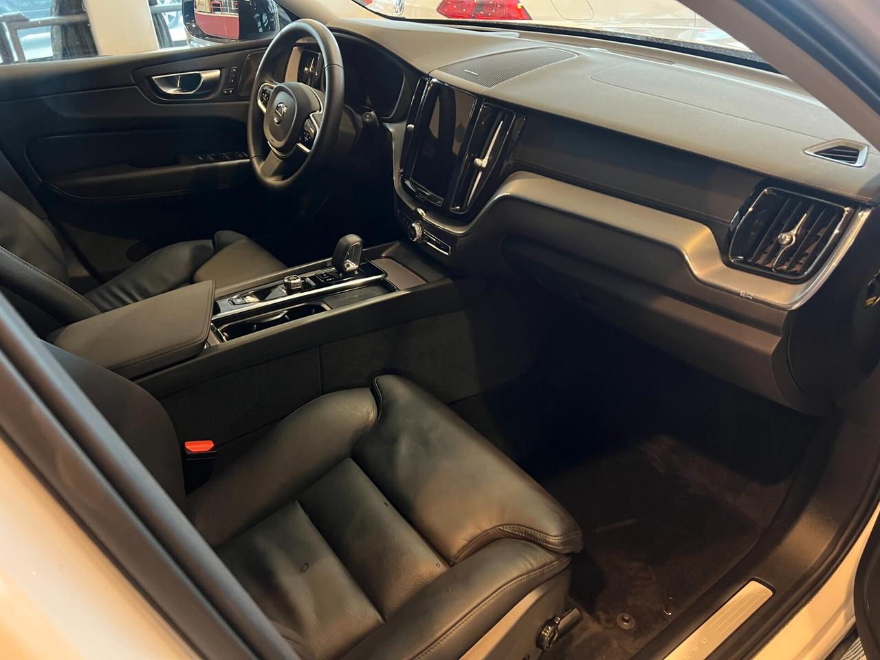 Volvo XC 60 T6 Plug-in hybrid AWD /DA RIPRISTINARE