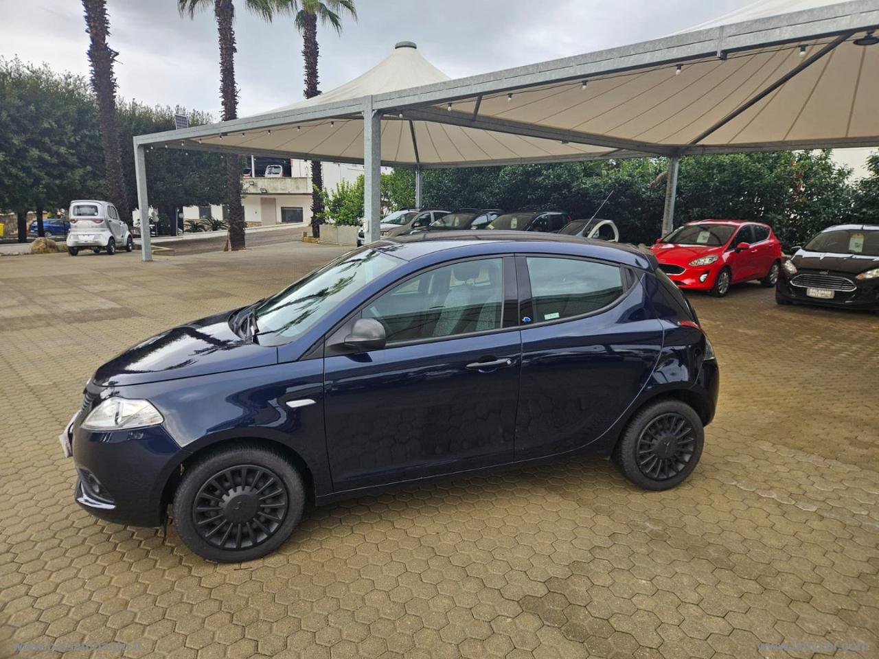LANCIA Ypsilon 1.2 69 CV 5p. GPL Ecochic Gold