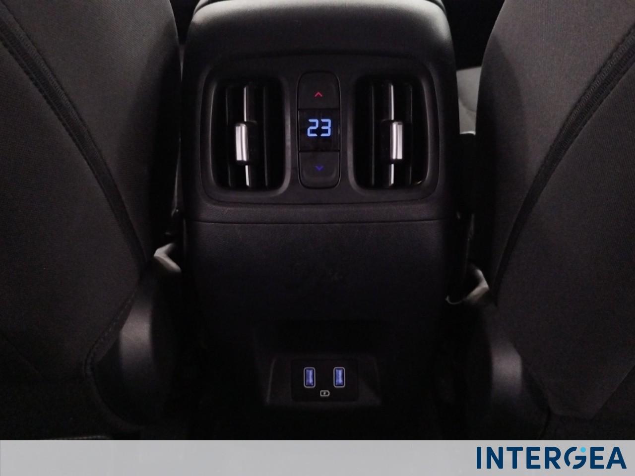 HYUNDAI Tucson 1.6 hev Xline 2wd auto